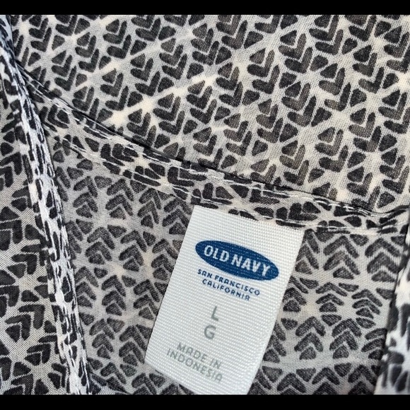 Old Navy Sheer Tank Top Sz L - Picture 4 of 4